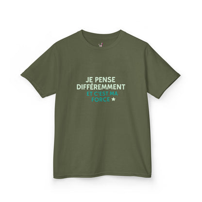 T-Shirt Enfant - "Je pense différemment et c'est ma force"