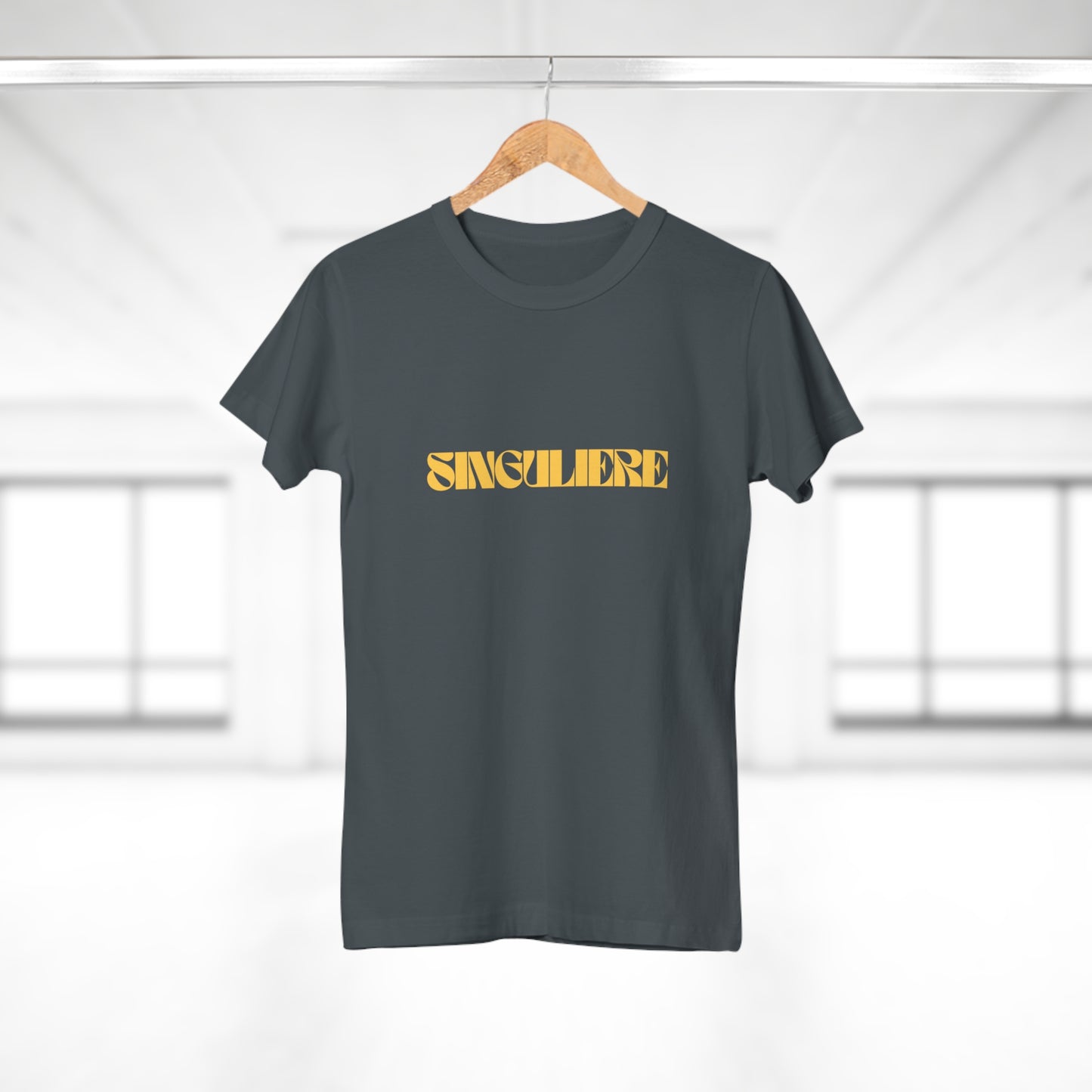 T-shirt Femme - "SINGULIERE"