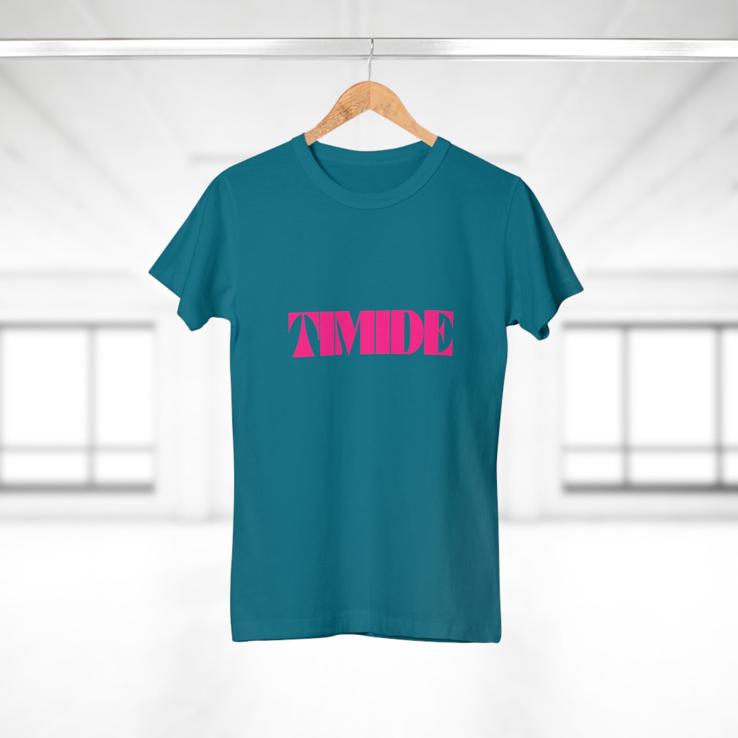T-shirt Femme - "TIMIDE"