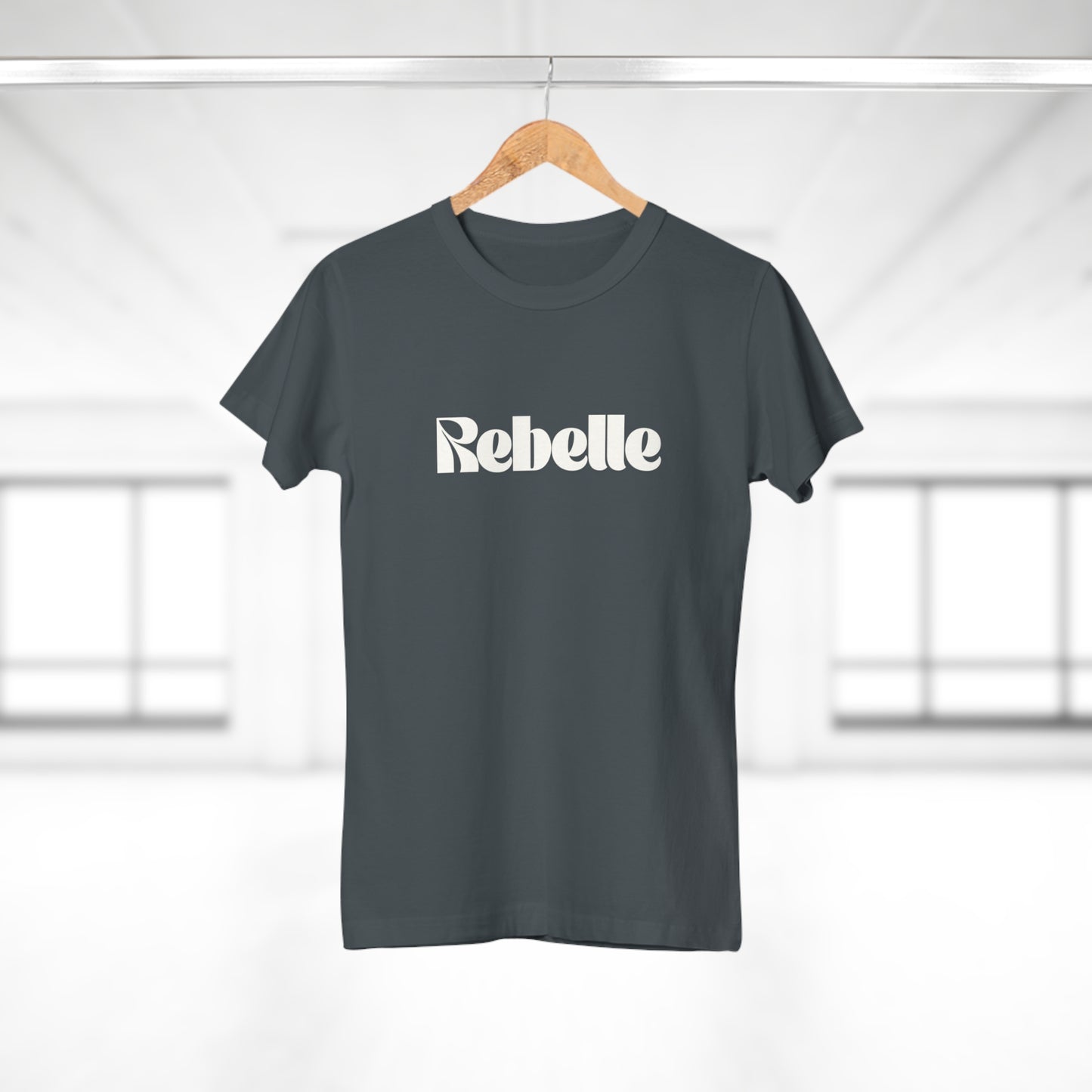 T-shirt Femme - "REBELLE"