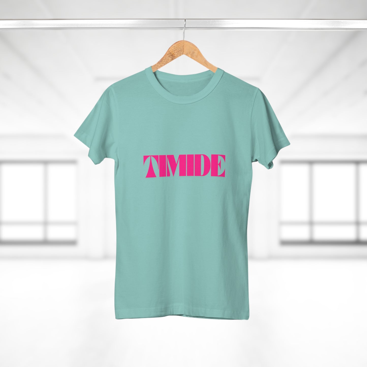 T-shirt Femme - "TIMIDE"