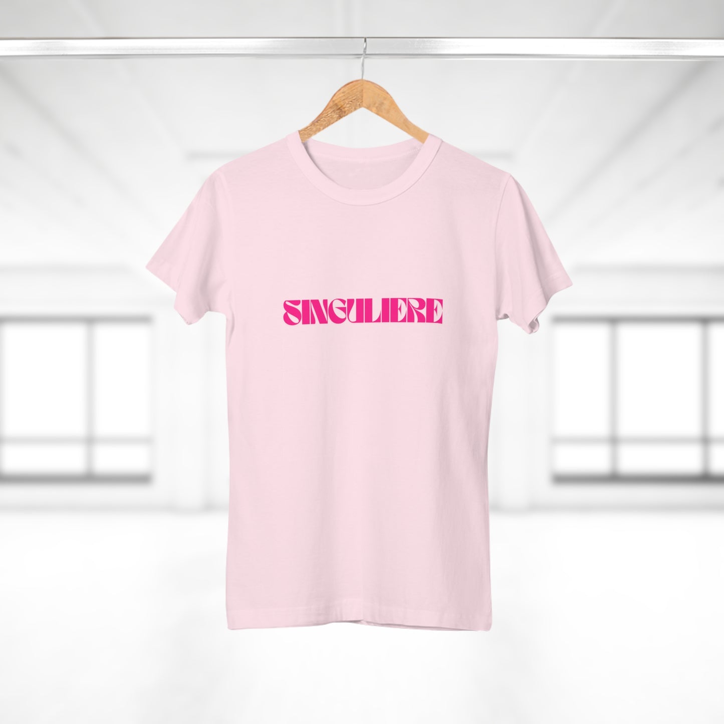 T-shirt Femme - "SINGULIERE"