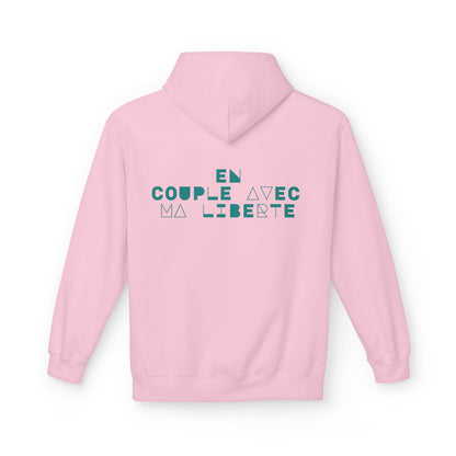 Sweat CELIB AU TOP - "En couple avec ma liberté"